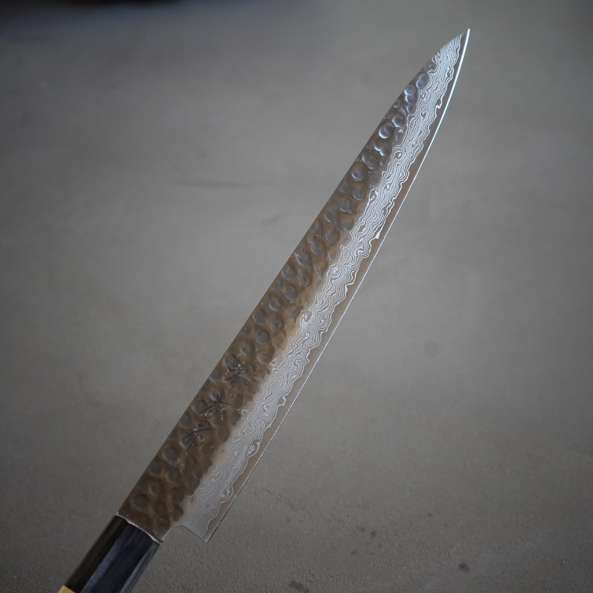 45層ダマスカス和式 筋引包丁 240mm / 堺孝行 – Tomoe-Ya