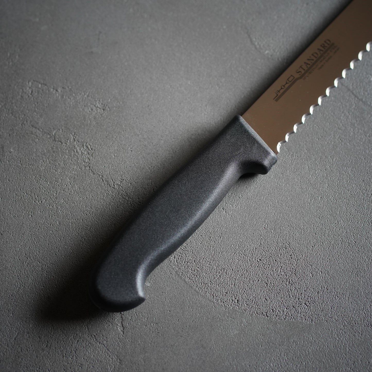 Standard Antibacterial PC Bread Knife / Jikkou Cutlery