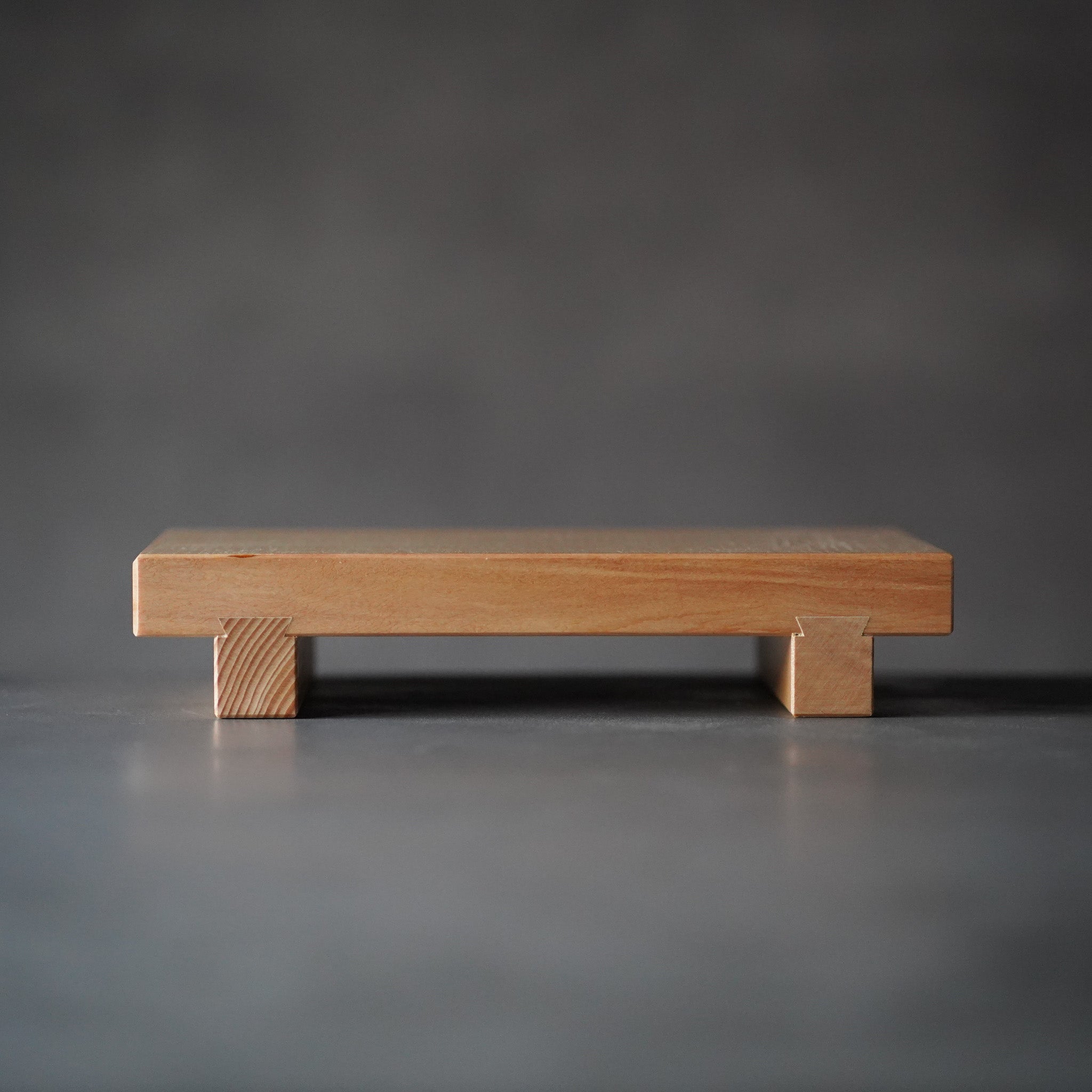 白木盛台｜雅漆工芸｜天然木の風合いを活かした美しい一枚板 – Tomoe-Ya