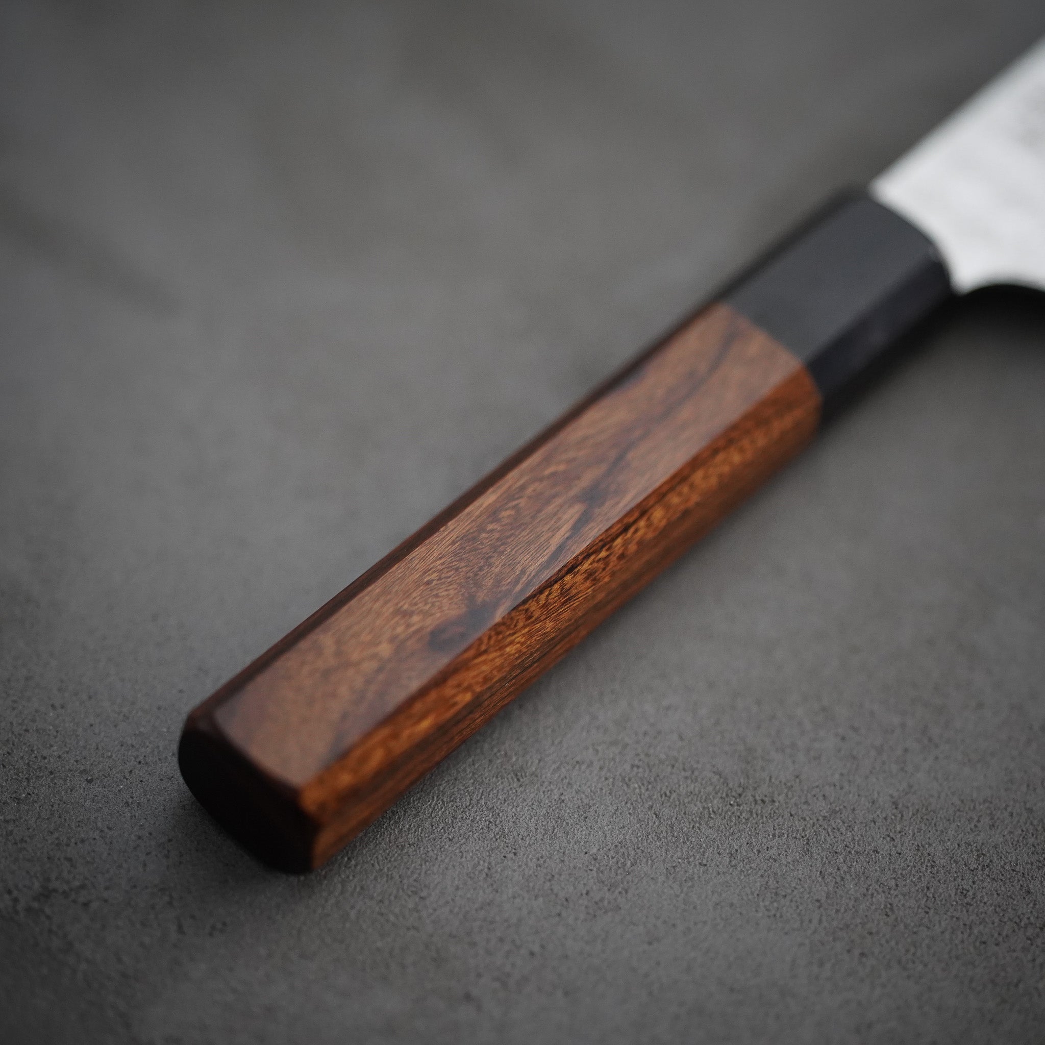 牛刀包丁 210mm ダマスカス スーパーゴールド2 | 堺孝行 日本製 和式