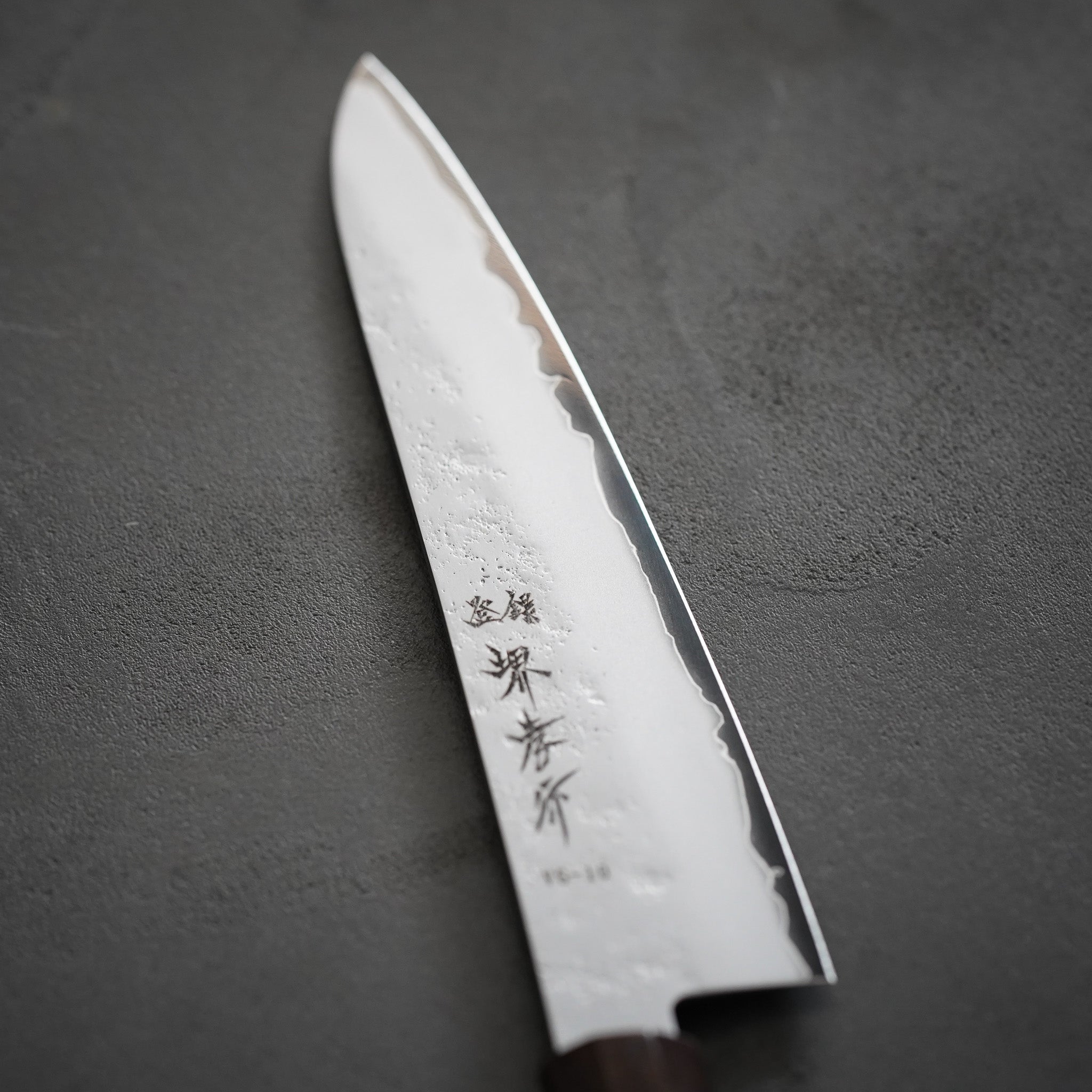 新品本刃付け済切付型牛刀 210mm / 黒檀柄 / MKV10鋼 / 高級包丁 新品本刃付け済切付型牛刀 210mm / 黒檀柄 / MKV10鋼 / 高級包丁