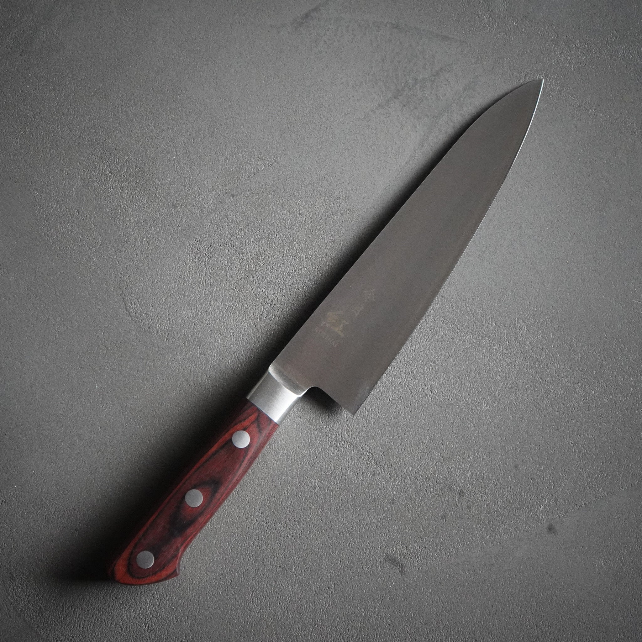 令月 紅 包丁セット｜牛刀180mm＋ペティ120mm – 日本製・藤次郎監修