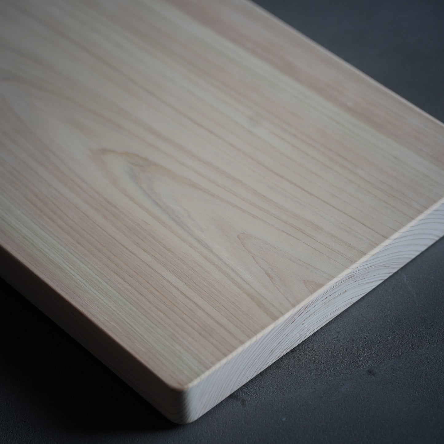 
                  
                    Wood Cutting Board / Kanda
                  
                