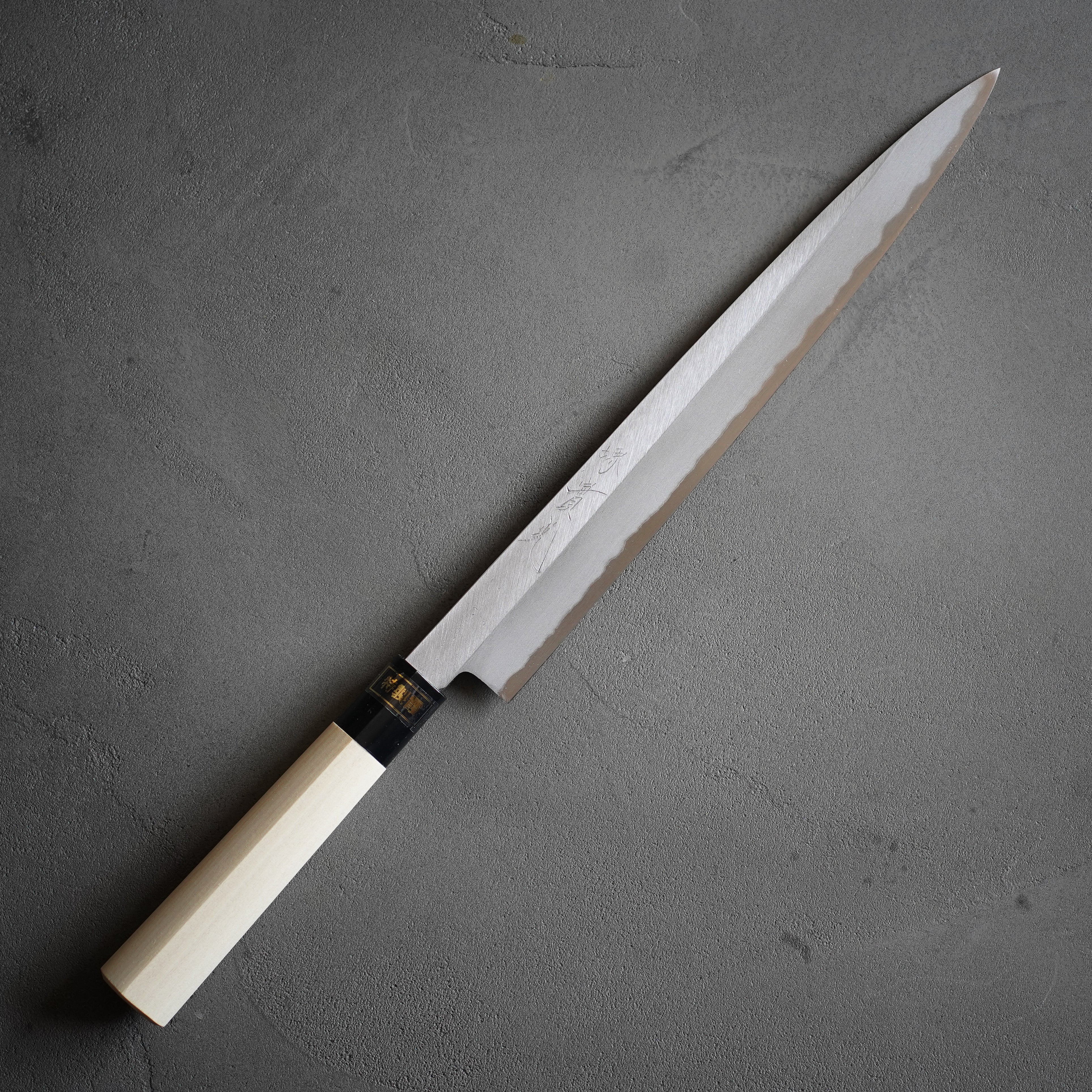 日本鋼 刺身包丁 特製霞 – 堺の職人が仕上げる實光刃物 – Tomoe-Ya