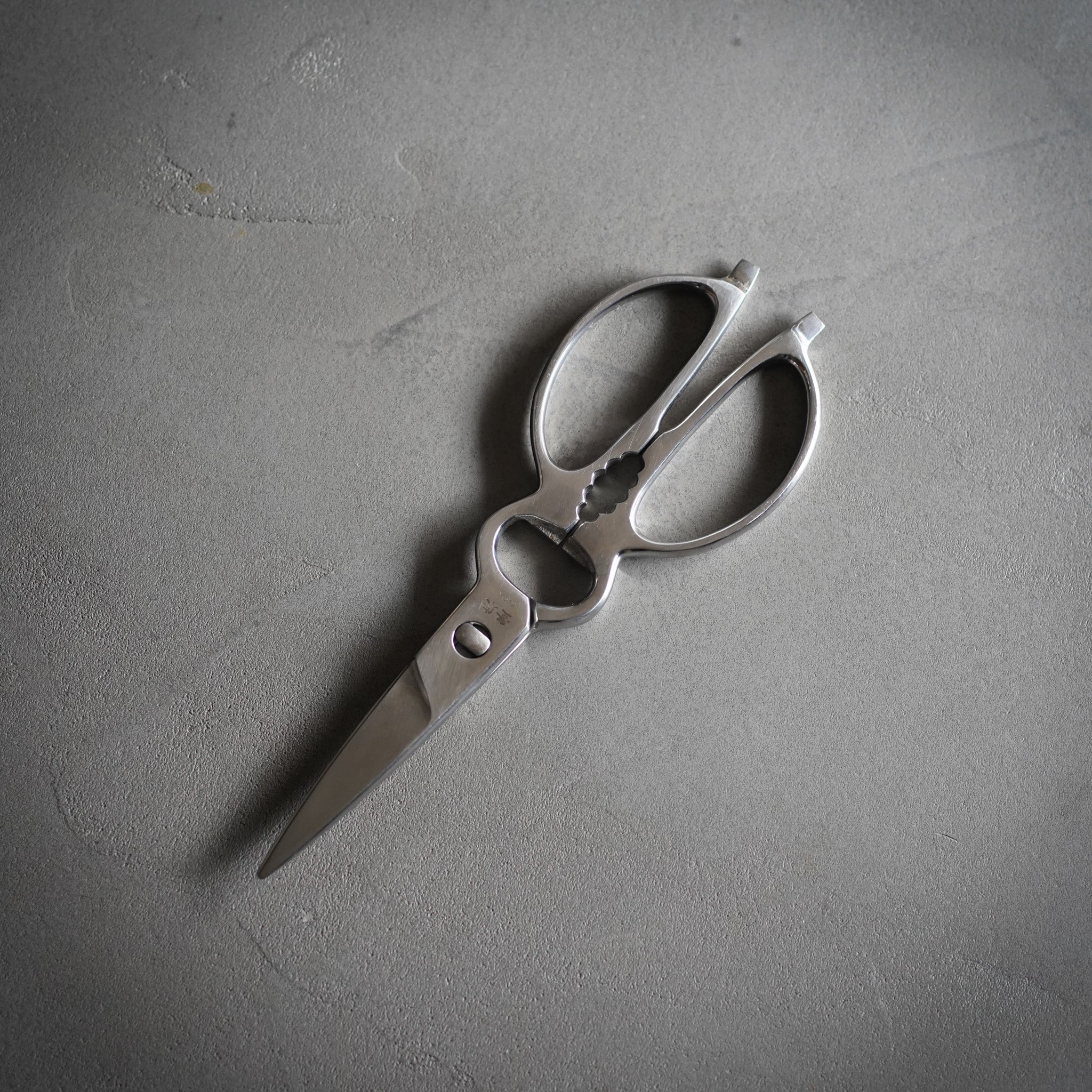 オールステンレス キッチン鋏 / 豊栄- トモエ屋｜厳選された堺孝行の