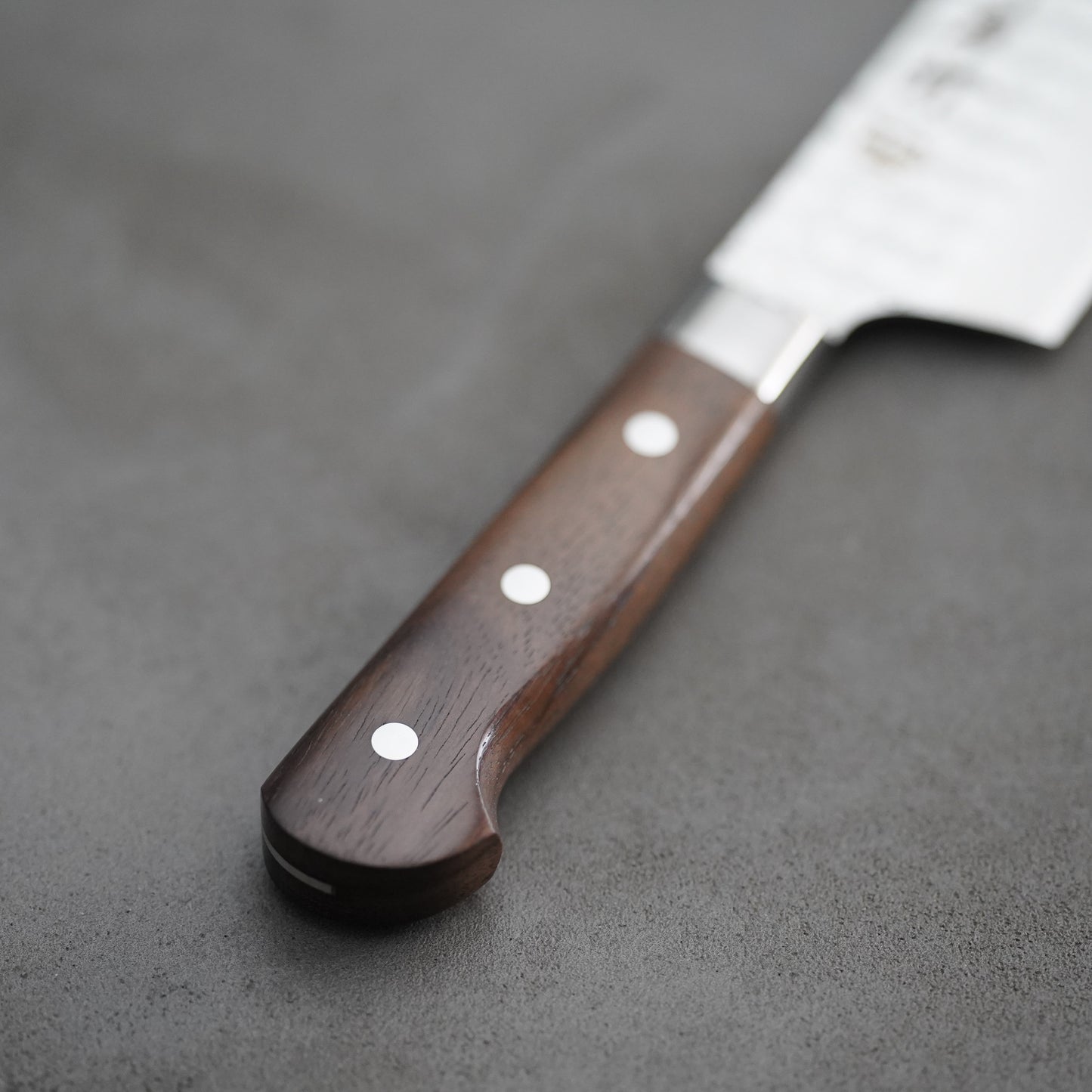 
                  
                    Super Gold 2 Damascus Sword-Style Chef's Knife 190mm / Sakai Takayuki
                  
                