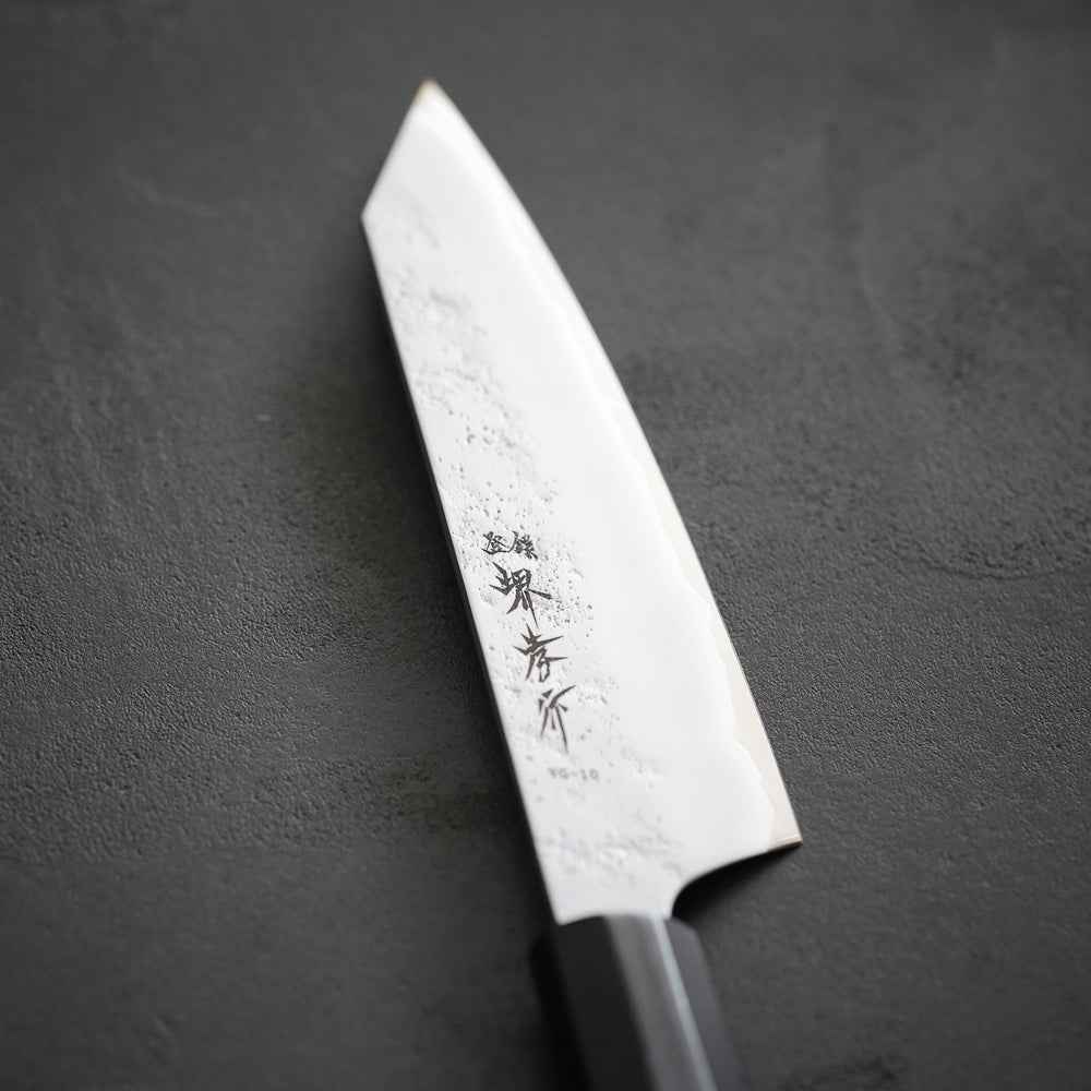 
                  
                    VG10 Nashiji Ebony Handle Sword-Shaped Santoku Knife 160mm / Sakai Takayuki
                  
                