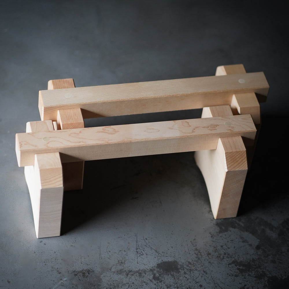 
                  
                    Cutting board riser / Miyabi Urushi Kogei
                  
                