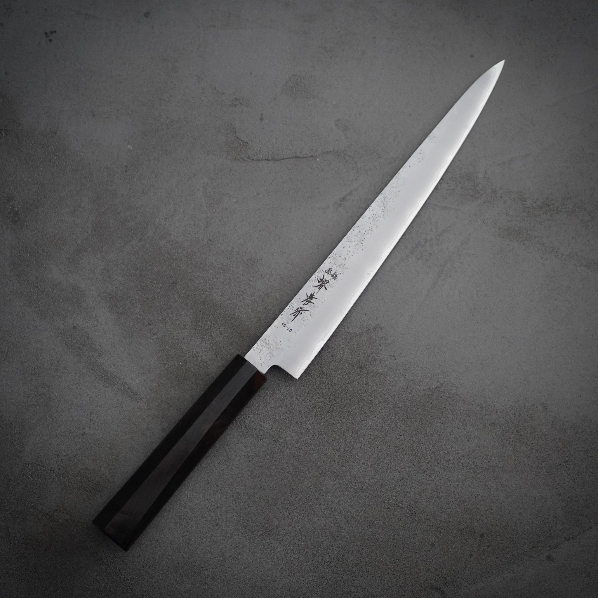 VG10梨地 黒檀柄 筋引包丁 240mm / 堺孝行 – Tomoe-Ya
