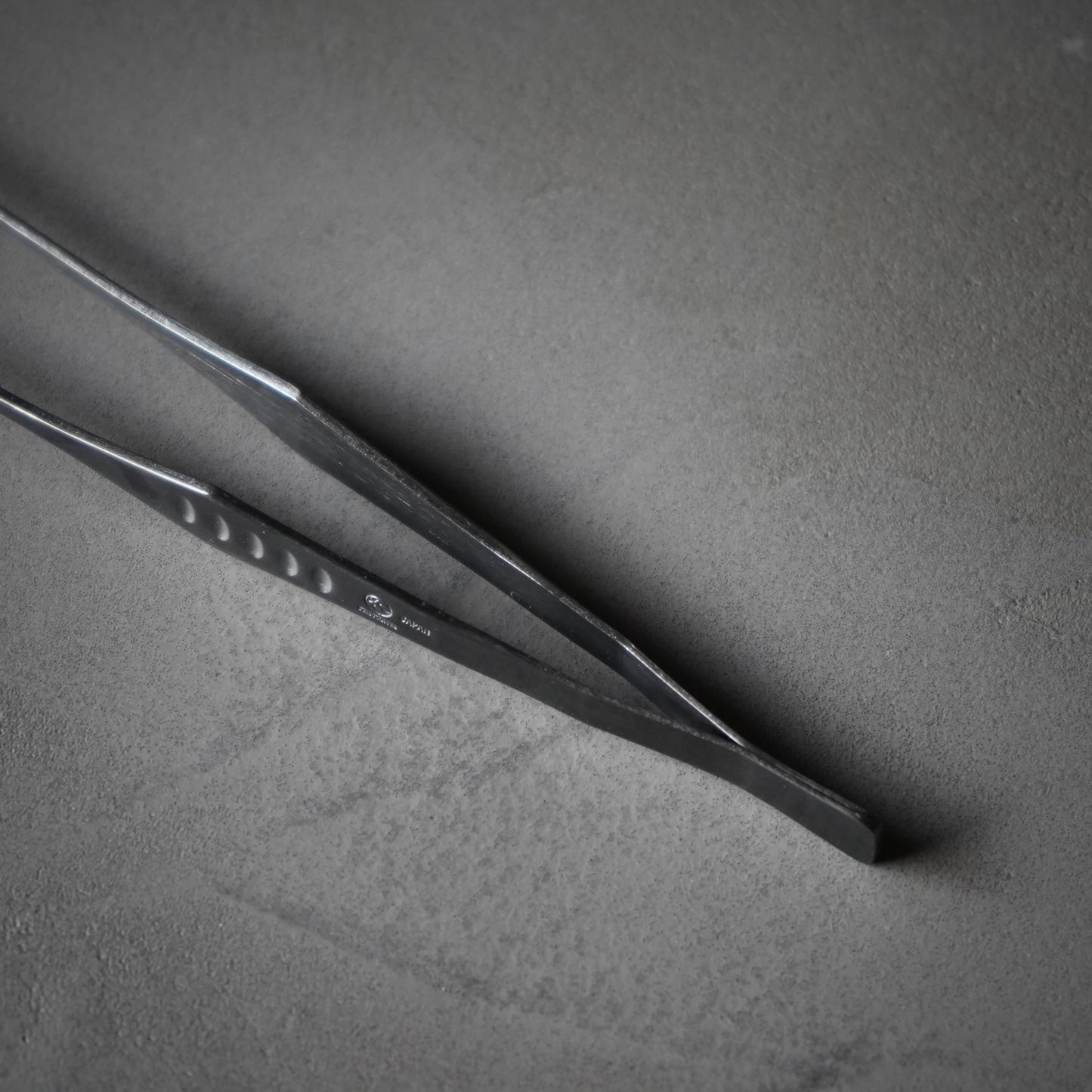 
                  
                    KD シェフトング SP ブラック 210mm / カンダ
                  
                