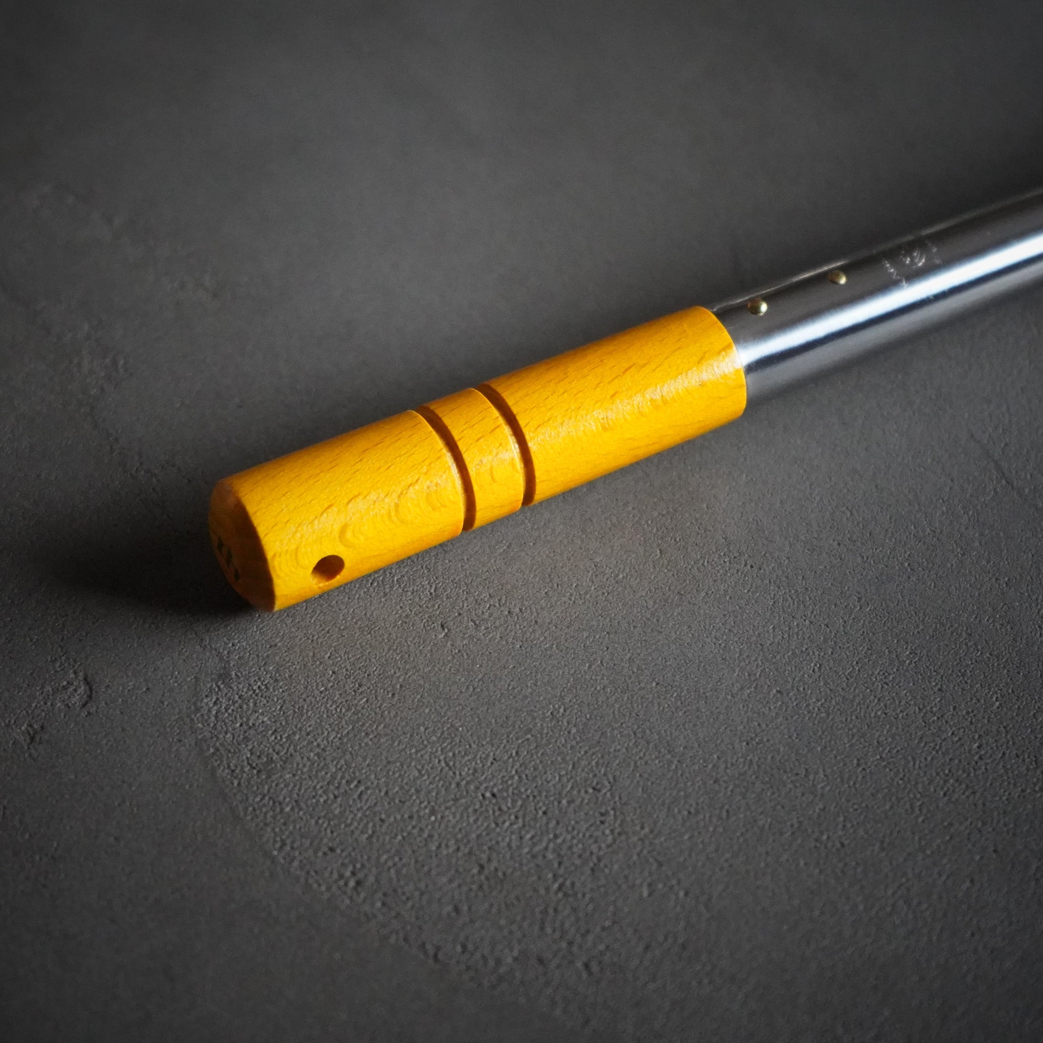 KD18-0木柄パイプ中華お玉 / カンダ – Tomoe-Ya