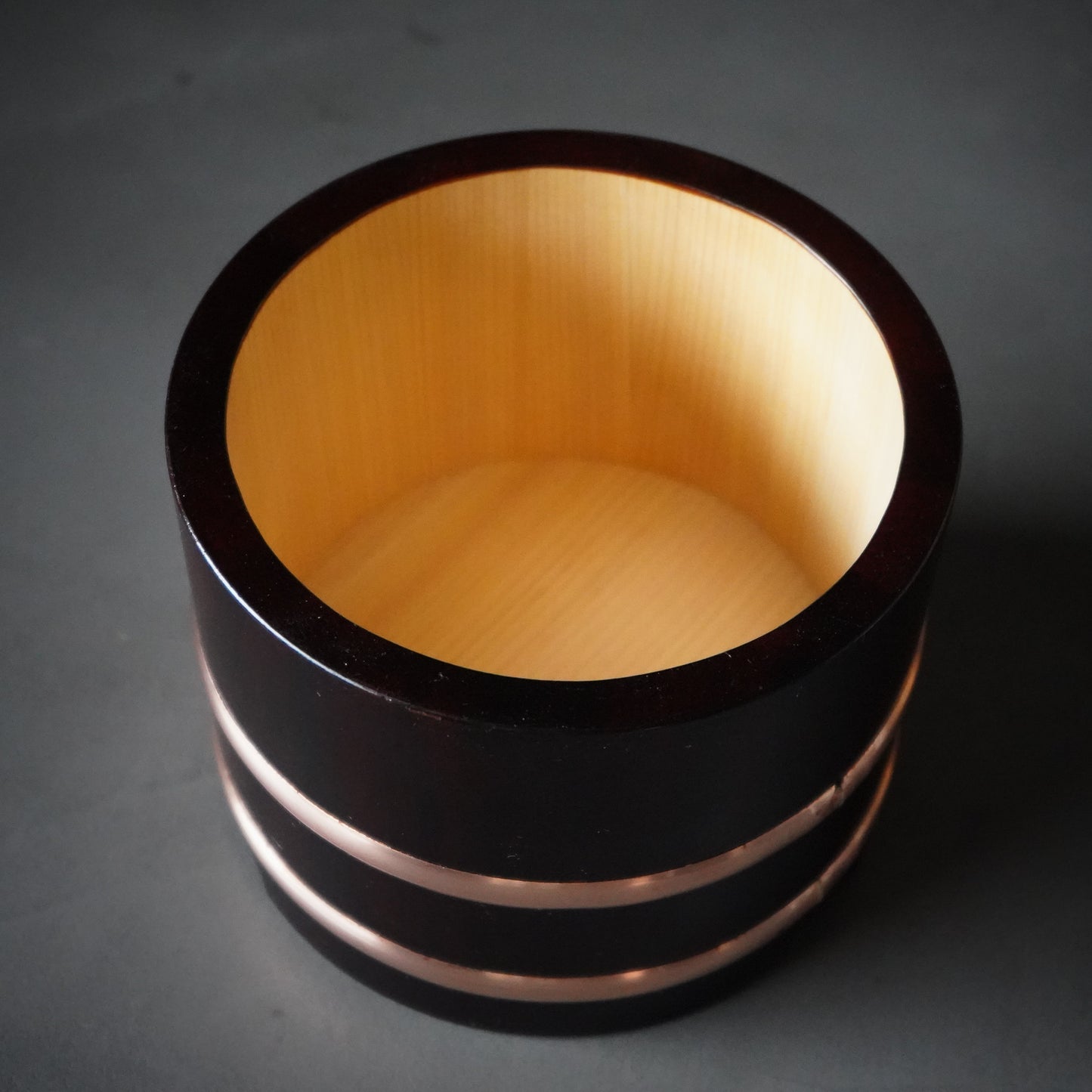 
                  
                    Edo lacquer box with outer lacquer coating / Miyabi lacquer crafts
                  
                