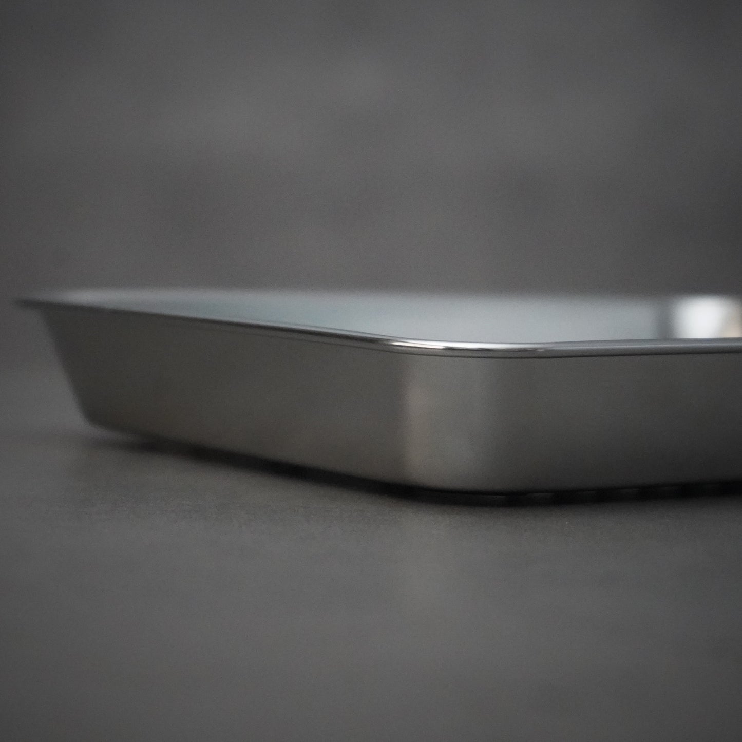 
                  
                    Clover 18-8 Draining Tray / Ooya Seisakusho
                  
                