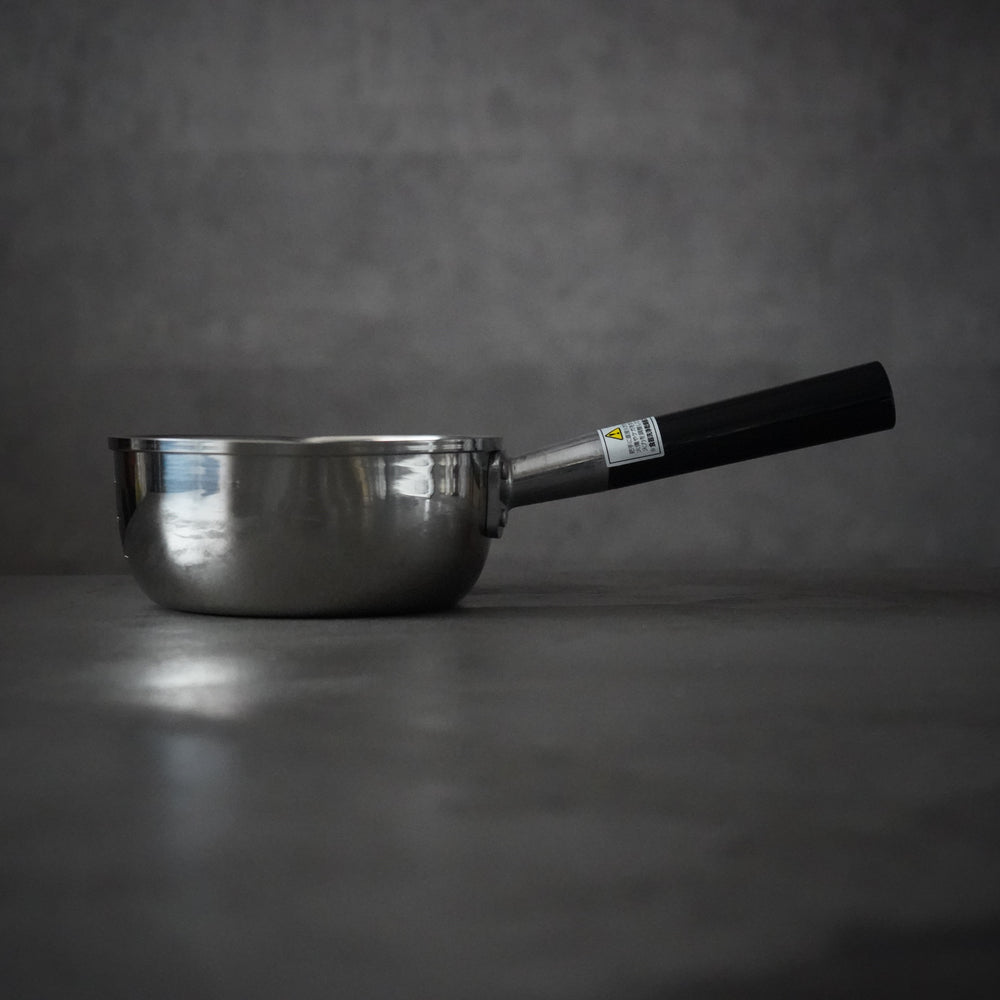 Professional grade three-layer steel pan / Takei Utensils Manufacturing Co., Ltd.
